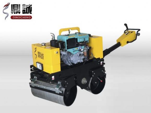 點擊查看詳細信息<br>標題：DC-840-I全液壓手扶雙鋼輪壓路機 閱讀次數：15345