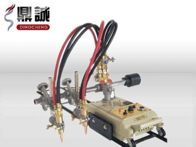 點擊查看詳細信息<br>標題：雙頭多頭火焰切割機 閱讀次數：5138