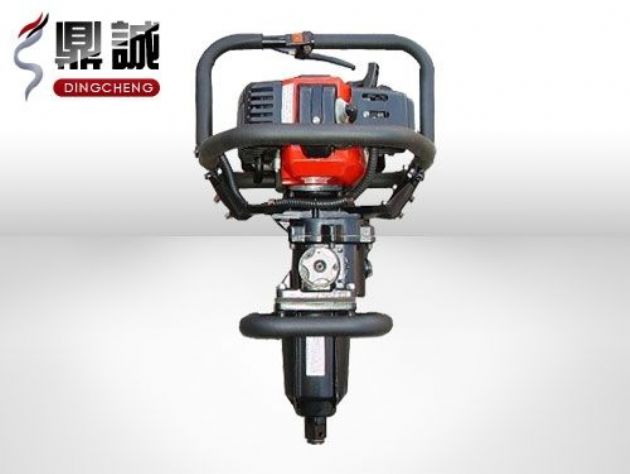 點擊查看詳細信息<br>標題：便攜式內燃扳手 閱讀次數：4833