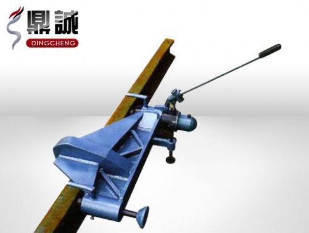 點擊查看詳細信息<br>標題：水平液壓彎軌機 閱讀次數：5319